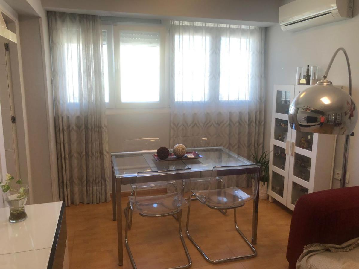 Apartamento Huelin Playa Con Parking Cerca Centro Málaga Exterior foto