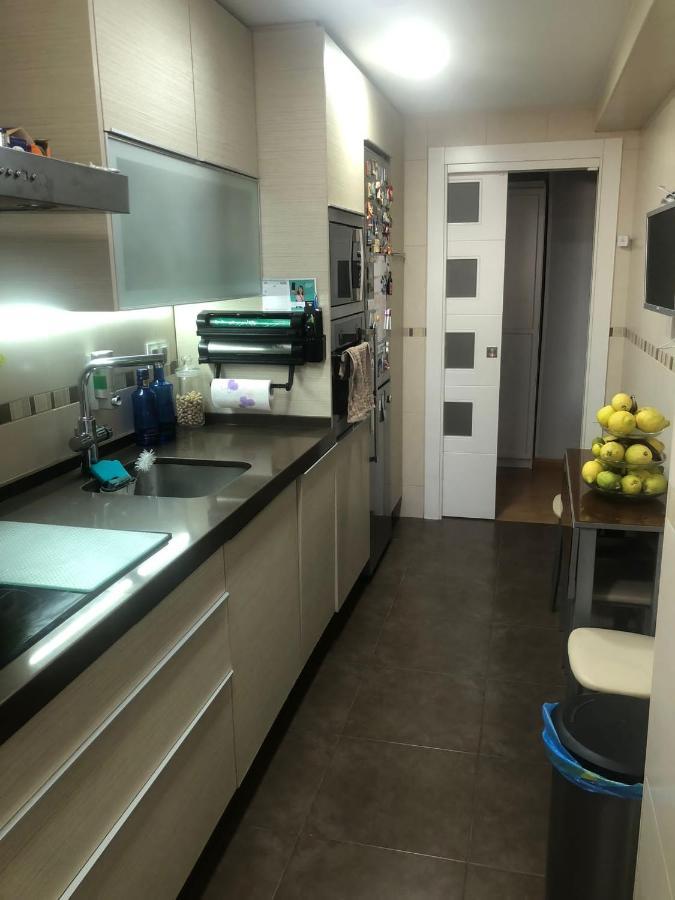 Apartamento Huelin Playa Con Parking Cerca Centro Málaga Exterior foto