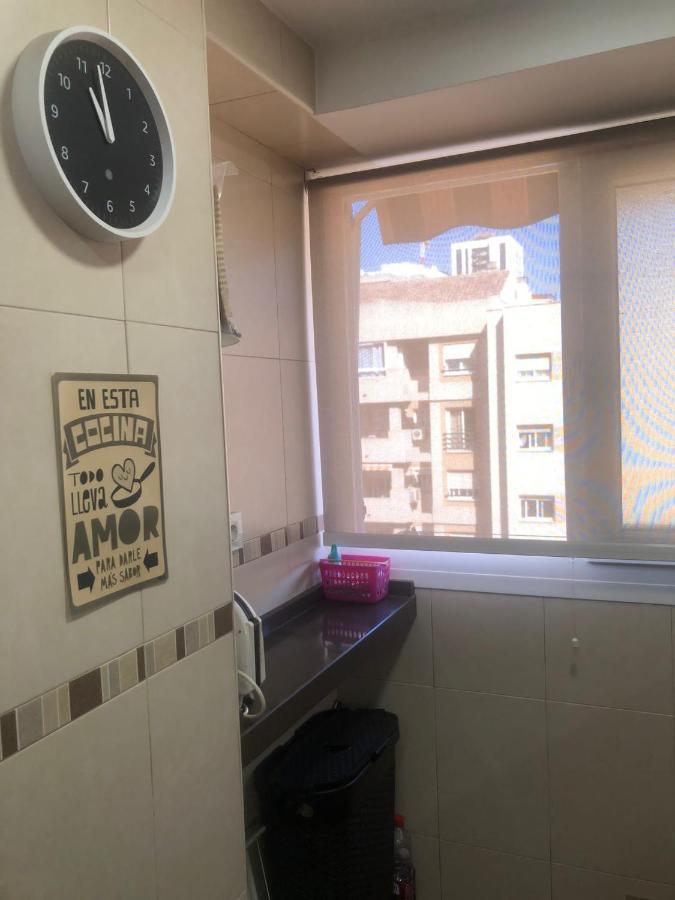 Apartamento Huelin Playa Con Parking Cerca Centro Málaga Exterior foto